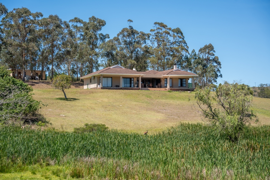 Commercial Property for Sale in Crossways Eastern Cape